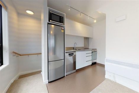 Photo of property in 17u2 Nairn Street, Mount Cook, Wellington, 6011