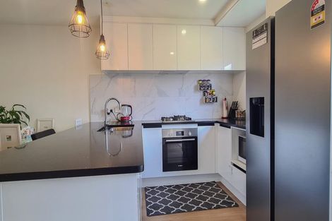 Photo of property in 39a Soaring Bird Drive, Takanini, 2112