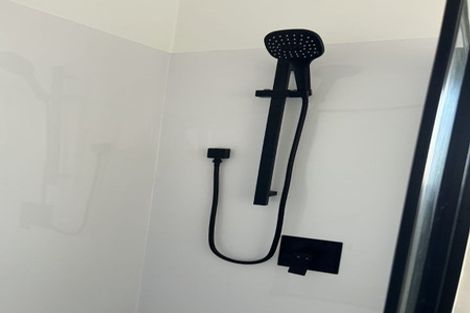 Photo of property in 1/5 Arran Road, Browns Bay, Auckland, 0630