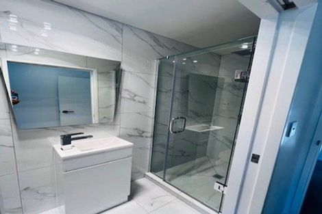 Photo of property in 1/40 Mark Edward Drive, Half Moon Bay, Auckland, 2012