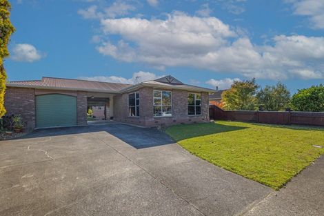 Photo of property in 78 John F Kennedy Drive, Milson, Palmerston North, 4414