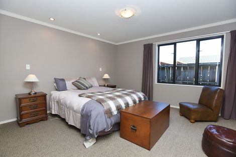 Photo of property in 3 Daley Place, Winton, 9720