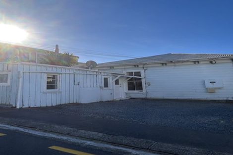 Photo of property in 14 Bidwill Street, Mount Cook, Wellington, 6021