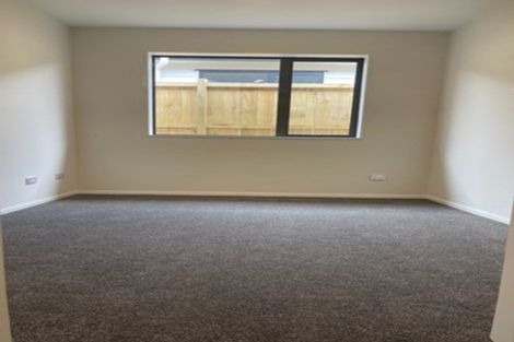 Photo of property in 22 Rorotu Avenue, Karaka, 2113