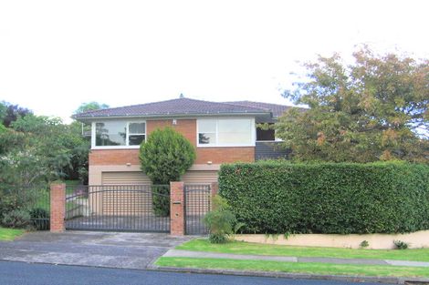 Photo of property in 11 Clovelly Road, Bucklands Beach, Auckland, 2012
