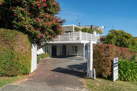 Photo of property in 17 Chesham Avenue, Waipahihi, Taupo, 3330