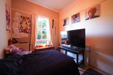Photo of property in 54 Grey Street, Marton, 4710