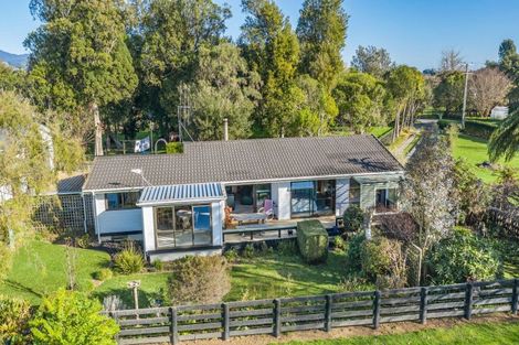 Photo of property in 26 Wakefield Road, Levin, 5571