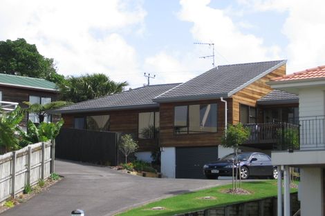 Photo of property in 28 Sailfish Drive, West Harbour, Auckland, 0618
