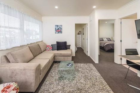 Photo of property in 2/2 Alma Road, Gonville, Whanganui, 4501