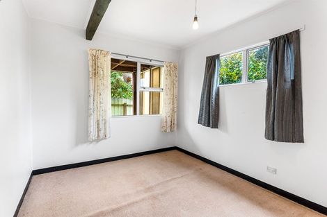 Photo of property in 150 Dowse Drive, Maungaraki, Lower Hutt, 5010