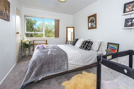 Photo of property in 2/3 Whangarei Heads Road, Onerahi, Whangarei, 0110