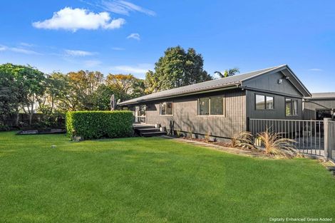 Photo of property in 5 Glenbrook Road, Karaka, Papakura, 2580