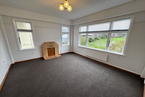 Photo of property in San Antonio Flats, 4/12 Kilbirnie Crescent, Kilbirnie, Wellington, 6022