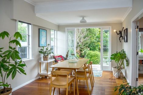 Photo of property in 188 Main Street, Greytown, 5712