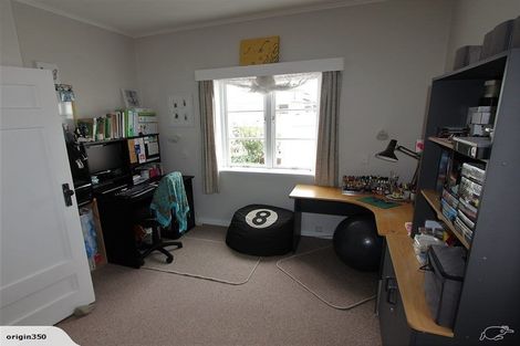 Photo of property in 6 Fife Lane, Miramar, Wellington, 6022