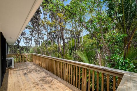 Photo of property in 16 Unity Road, Waitakere, Auckland, 0781