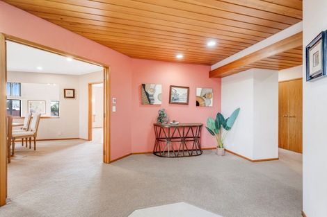 Photo of property in 6 Dorrington Place, Eastern Beach, Auckland, 2012