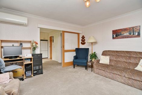 Photo of property in 128 Studholme Street, Somerfield, Christchurch, 8024