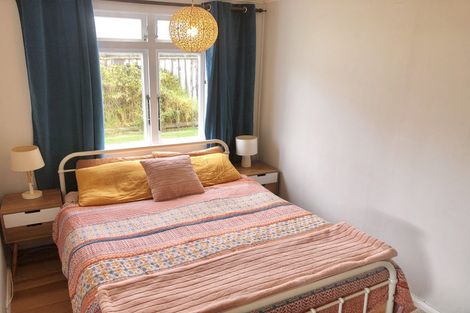 Photo of property in 16 Chrystal Street, Foxton Beach, Foxton, 4815