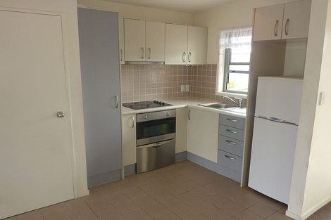 Photo of property in 4/33 Kenderdine Road, Papatoetoe, Auckland, 2025