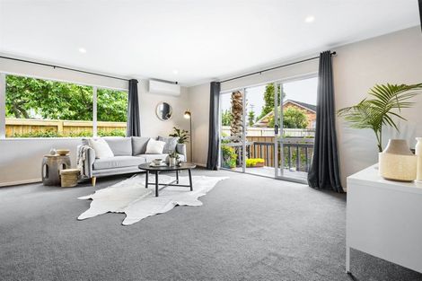 Photo of property in 60 Taikata Road, Te Atatu Peninsula, Auckland, 0610