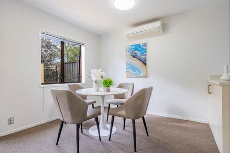 Photo of property in 3/27 Byron Avenue, Takapuna, Auckland, 0622