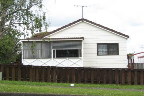 Photo of property in 12 O'connor Drive, Pukekohe, 2120