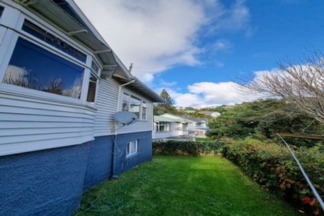 Photo of property in 62 Fairview Crescent, Kelburn, Wellington, 6012