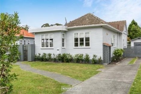 Photo of property in 35 Nuffield Avenue, Marewa, Napier, 4110