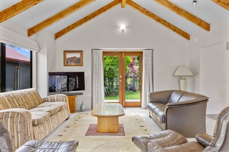 Photo of property in 51 Chesham Avenue, Waipahihi, Taupo, 3330