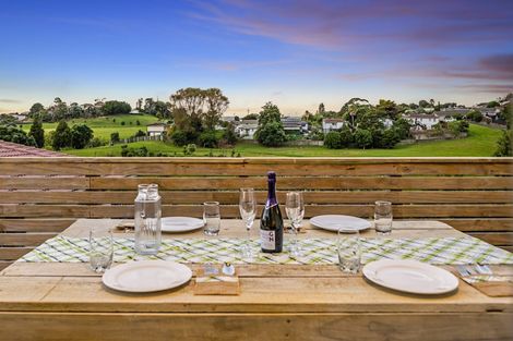 Photo of property in 76 Alabaster Drive, Papatoetoe, Auckland, 2025