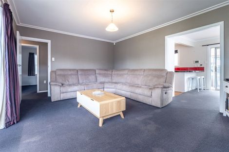 Photo of property in 16 Aspiring Avenue, Milson, Palmerston North, 4414