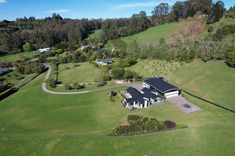Photo of property in 28 Te Moenga Park, Acacia Bay, Taupo, 3330