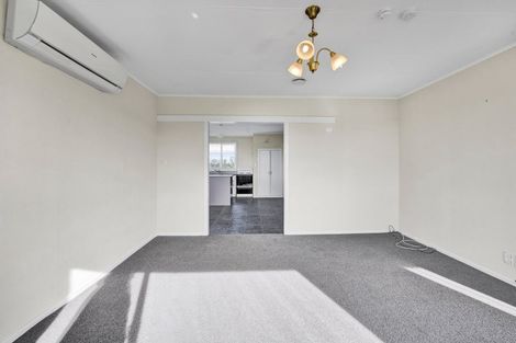 Photo of property in 198 Beaconsfield Road, Midhirst, Stratford, 4394