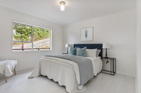 Photo of property in 1/65 Girrahween Drive, Totara Vale, Auckland, 0629