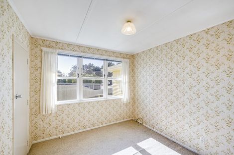 Photo of property in 12 Bill Hercock Street, Pirimai, Napier, 4112