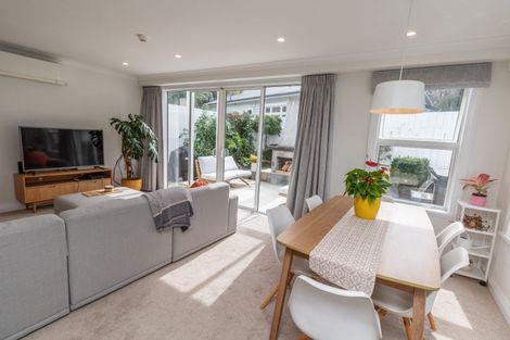 Photo of property in 69 Arcus Way, Hataitai, Wellington, 6021