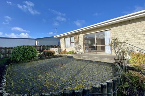 Photo of property in 195 Princes Street, Strathern, Invercargill, 9812