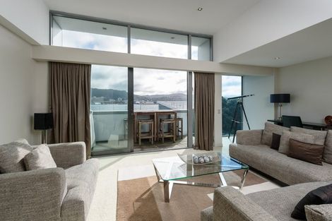 Photo of property in Blanc, 3e/136 Oriental Parade, Oriental Bay, Wellington, 6011