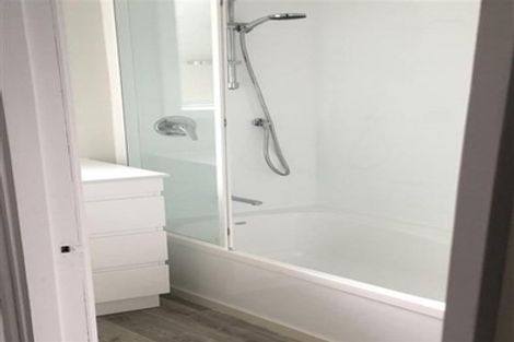 Photo of property in 1 Selsey Lane, Manurewa, Auckland, 2102
