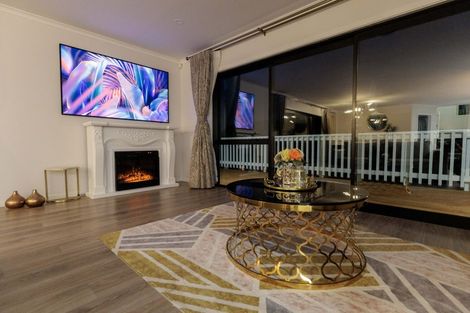 Photo of property in 150 Amesbury Drive, Churton Park, Wellington, 6037