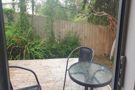 Photo of property in 19 Luanda Drive, Ranui, Auckland, 0612