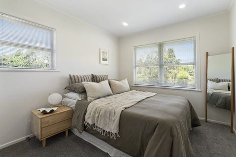 Photo of property in 12 Kiernan Place, Kelston, Auckland, 0602