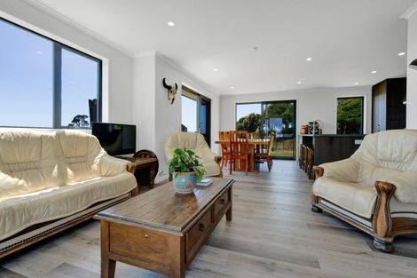 Photo of property in 229d Hoani Road, Okato, 4381