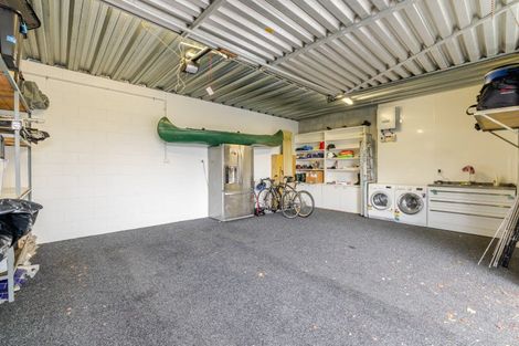 Photo of property in 2 Cannon Hill Crescent, Mount Pleasant, Christchurch, 8081