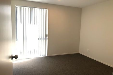 Photo of property in 60d Seymour Road, Sunnyvale, Auckland, 0612