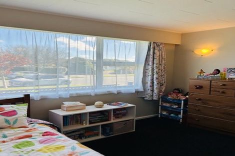 Photo of property in 91 Warren Crescent, Hillmorton, Christchurch, 8025