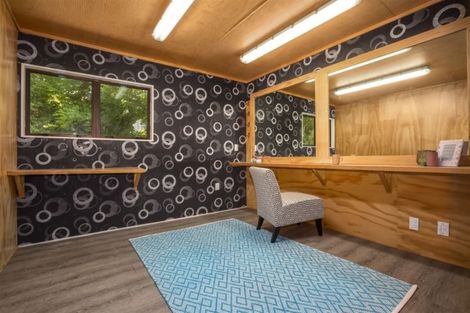 Photo of property in 77 Joseph Banks Drive, Whitby, Porirua, 5024