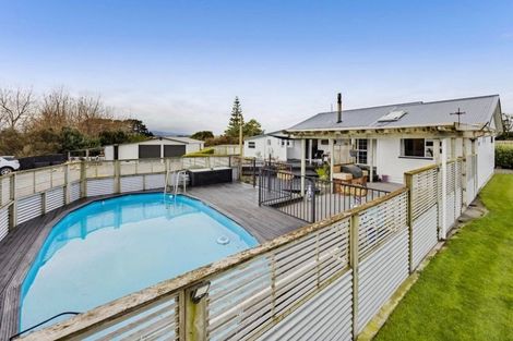 Photo of property in 1288 Normanby Road, Manaia, Hawera, 4678
